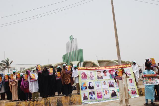 Protesting Shiites Demand Release Of Members’ Corpses Killed By Nigerian Army